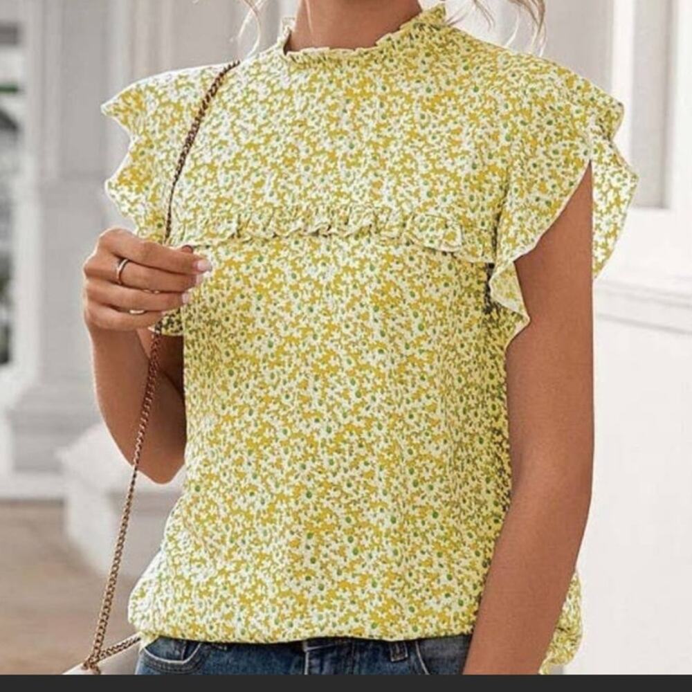 NWT Boutique Cinnie Floral Ruffle Sleeveless Top Sz Large